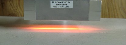 超小型集光型 ハロゲンラインヒーター　HLH-30 シリーズ