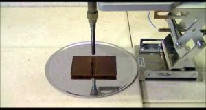 板チョコの熱風加熱－熱風ヒーターの活用法ビデオ