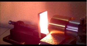 木の加熱シリーズ1 - エゾ松－ハロゲンポイントヒーターの活用法ビデオ