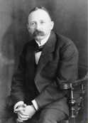 フリードリヒ・ホフマン（Friedrich Hofmann, 1866年11月2日－1956年10月29日）ドイツの化学者