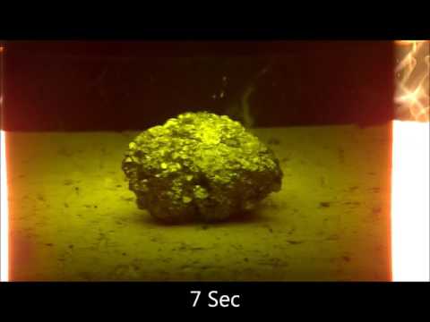 岩石の加熱・溶解・ガラス化シリーズ26　黄銅鉱-ハロゲンポイントヒーターの活用法ビデオ